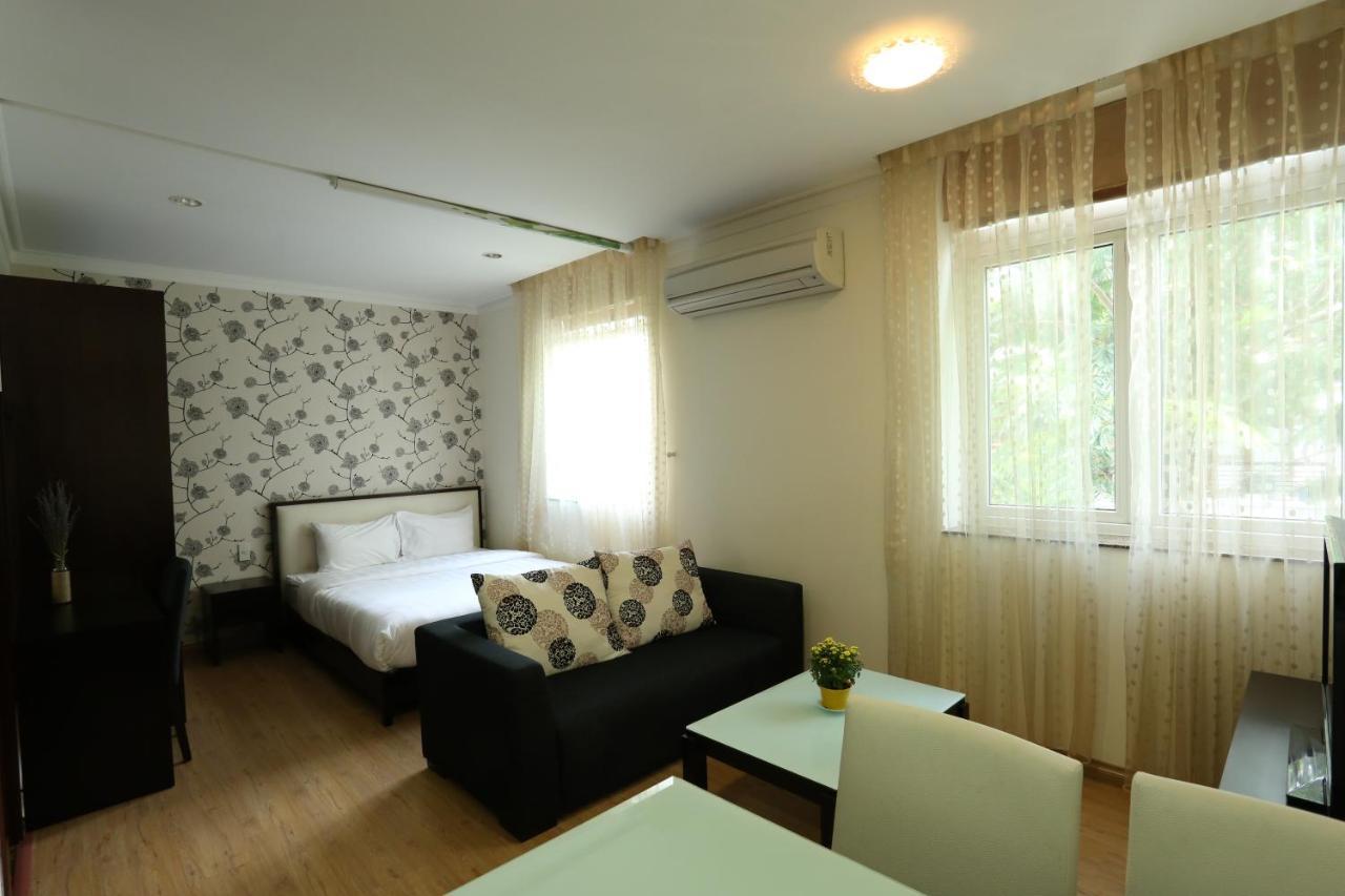 Song Hung Hotel & Serviced Apartments - Can Ho Dich Vu & Khach San Хошимин Екстериор снимка